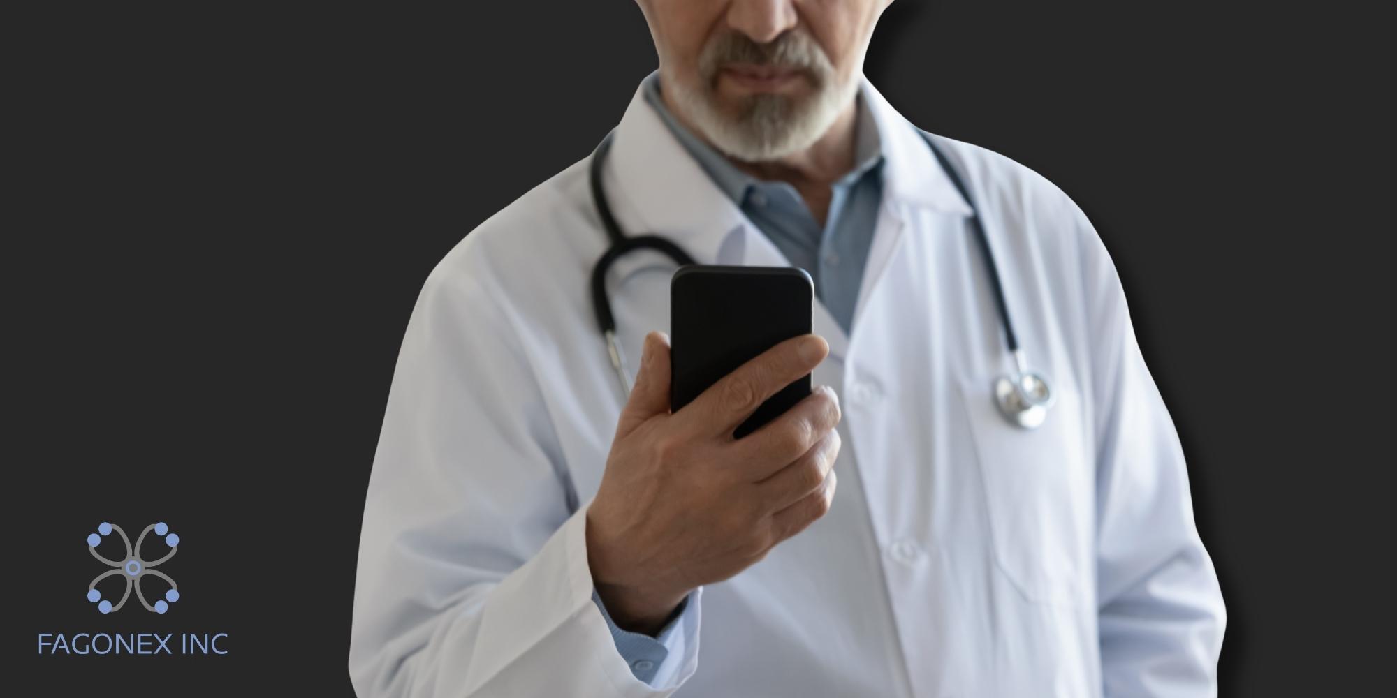 Healthcare professional using Sono Mobile™ portable ultrasound for point-of-care imaging